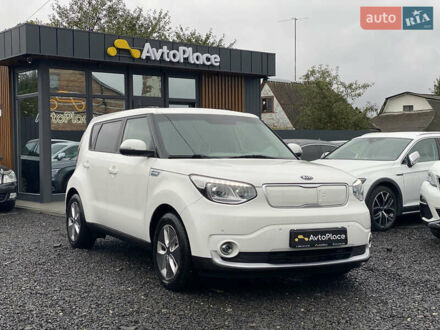 Белый Киа Soul EV, объемом двигателя 0 л и пробегом 109 тыс. км за 11200 $, фото 1 на Automoto.ua
