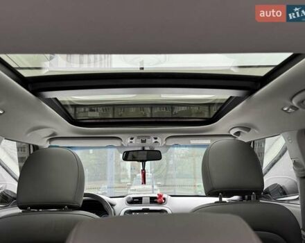 Бежевий Кіа Soul EV, об'ємом двигуна 0 л та пробігом 110 тис. км за 11500 $, фото 28 на Automoto.ua