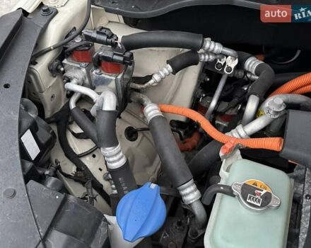 Бежевий Кіа Soul EV, об'ємом двигуна 0 л та пробігом 110 тис. км за 11500 $, фото 49 на Automoto.ua