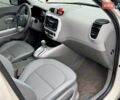 Бежевий Кіа Soul EV, об'ємом двигуна 0 л та пробігом 110 тис. км за 11500 $, фото 27 на Automoto.ua