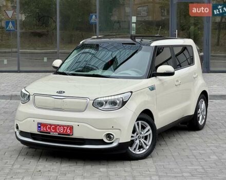 Бежевий Кіа Soul EV, об'ємом двигуна 0 л та пробігом 110 тис. км за 11500 $, фото 1 на Automoto.ua