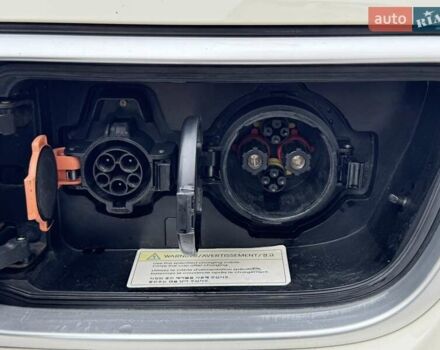 Бежевий Кіа Soul EV, об'ємом двигуна 0 л та пробігом 110 тис. км за 11500 $, фото 18 на Automoto.ua