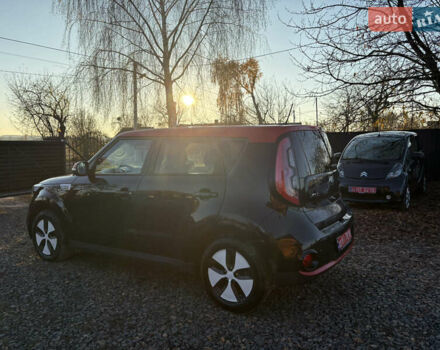 Черный Киа Soul EV, объемом двигателя 0 л и пробегом 134 тыс. км за 5600 $, фото 4 на Automoto.ua
