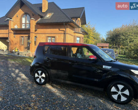 Черный Киа Soul EV, объемом двигателя 0 л и пробегом 134 тыс. км за 5600 $, фото 3 на Automoto.ua
