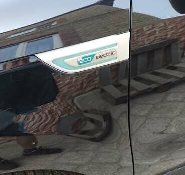 Черный Киа Soul EV, объемом двигателя 0 л и пробегом 89 тыс. км за 8200 $, фото 3 на Automoto.ua