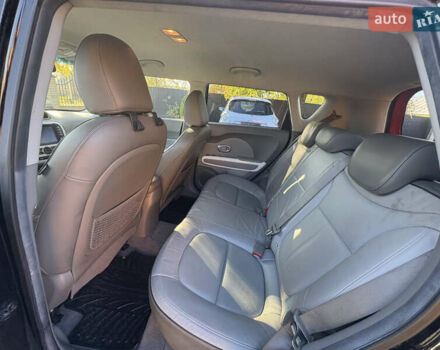 Черный Киа Soul EV, объемом двигателя 0 л и пробегом 134 тыс. км за 5600 $, фото 18 на Automoto.ua