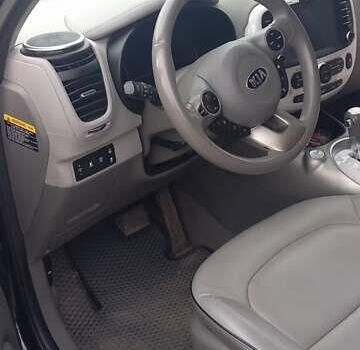 Чорний Кіа Soul EV, об'ємом двигуна 0 л та пробігом 83 тис. км за 6799 $, фото 4 на Automoto.ua