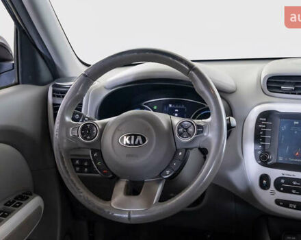 Черный Киа Soul EV, объемом двигателя 0 л и пробегом 150 тыс. км за 6700 $, фото 4 на Automoto.ua