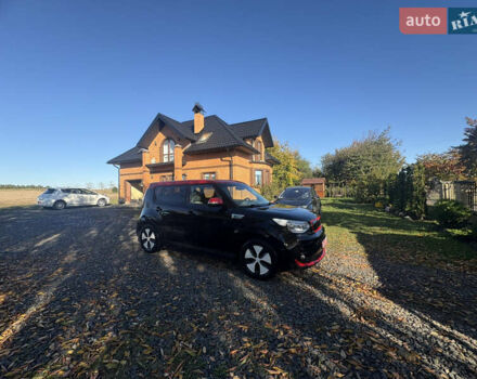 Черный Киа Soul EV, объемом двигателя 0 л и пробегом 134 тыс. км за 5600 $, фото 12 на Automoto.ua