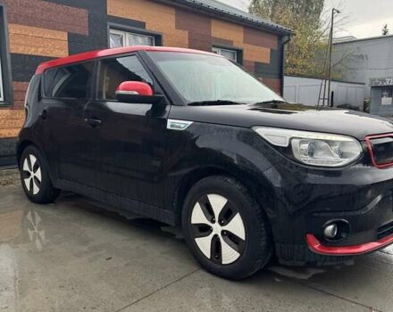 Кіа Soul EV 2015 у Вишневом на Automoto.ua Чорний Кіа Soul EV, об'ємом двигуна 0 л та пробігом 112 тис. км за 8200 $, фото 4 на Automoto.ua