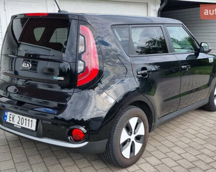 Черный Киа Soul EV, объемом двигателя 0 л и пробегом 150 тыс. км за 6700 $, фото 2 на Automoto.ua