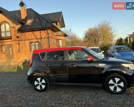 Черный Киа Soul EV, объемом двигателя 0 л и пробегом 134 тыс. км за 5600 $, фото 1 на Automoto.ua