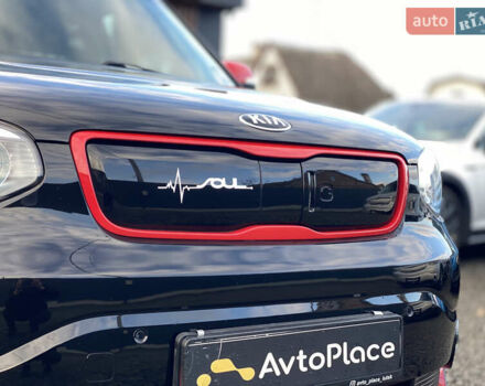 Черный Киа Soul EV, объемом двигателя 0 л и пробегом 96 тыс. км за 6999 $, фото 10 на Automoto.ua