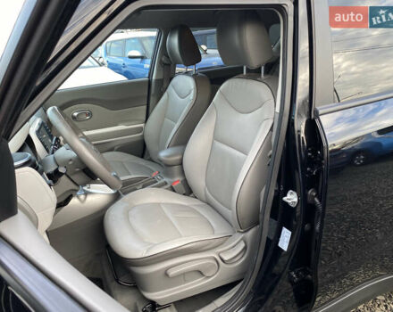 Черный Киа Soul EV, объемом двигателя 0 л и пробегом 96 тыс. км за 6999 $, фото 31 на Automoto.ua