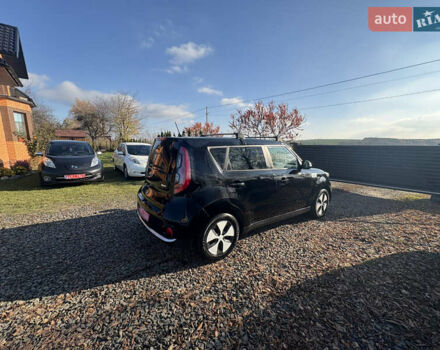 Черный Киа Soul EV, объемом двигателя 0 л и пробегом 96 тыс. км за 5900 $, фото 14 на Automoto.ua