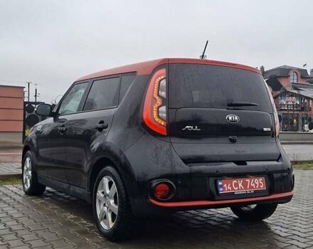 Чорний Кіа Soul EV, об'ємом двигуна 0 л та пробігом 98 тис. км за 6600 $, фото 34 на Automoto.ua