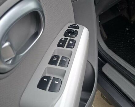 Чорний Кіа Soul EV, об'ємом двигуна 0 л та пробігом 98 тис. км за 6600 $, фото 52 на Automoto.ua