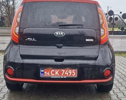 Чорний Кіа Soul EV, об'ємом двигуна 0 л та пробігом 98 тис. км за 6600 $, фото 30 на Automoto.ua