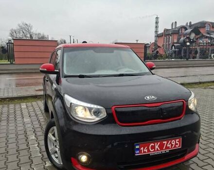 Чорний Кіа Soul EV, об'ємом двигуна 0 л та пробігом 98 тис. км за 6600 $, фото 21 на Automoto.ua