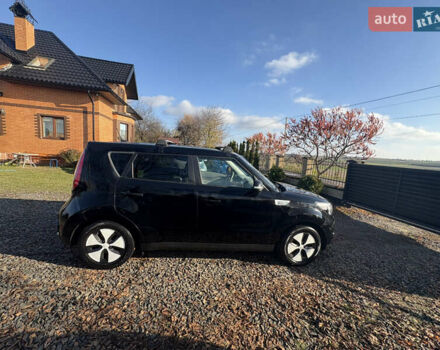 Черный Киа Soul EV, объемом двигателя 0 л и пробегом 96 тыс. км за 5900 $, фото 15 на Automoto.ua