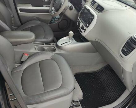 Чорний Кіа Soul EV, об'ємом двигуна 0 л та пробігом 127 тис. км за 10500 $, фото 26 на Automoto.ua