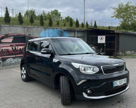 Черный Киа Soul EV, объемом двигателя 0 л и пробегом 137 тыс. км за 7200 $, фото 1 на Automoto.ua