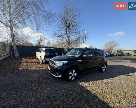 Черный Киа Soul EV, объемом двигателя 0 л и пробегом 96 тыс. км за 5900 $, фото 10 на Automoto.ua