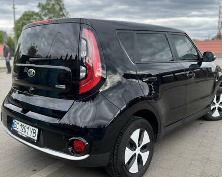 Черный Киа Soul EV, объемом двигателя 0 л и пробегом 137 тыс. км за 7200 $, фото 3 на Automoto.ua