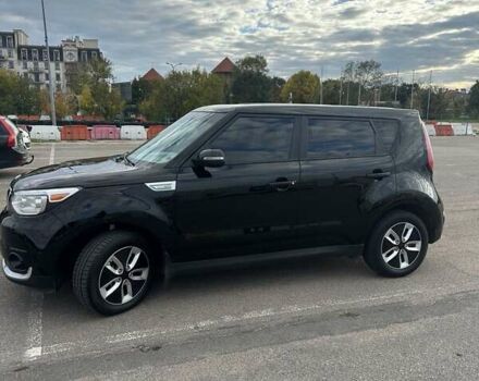 Чорний Кіа Soul EV, об'ємом двигуна 0 л та пробігом 127 тис. км за 10500 $, фото 6 на Automoto.ua
