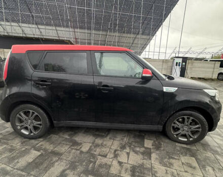 Черный Киа Soul EV, объемом двигателя 0 л и пробегом 147 тыс. км за 9000 $, фото 4 на Automoto.ua