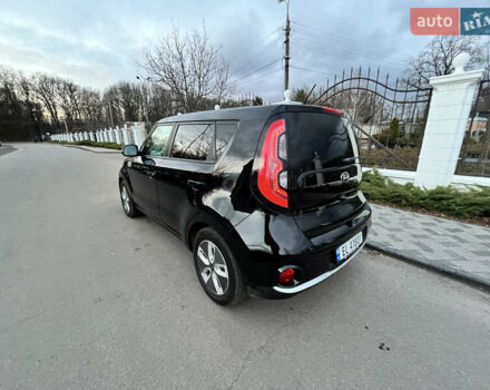 Черный Киа Soul EV, объемом двигателя 0 л и пробегом 140 тыс. км за 10499 $, фото 4 на Automoto.ua