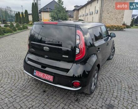 Черный Киа Soul EV, объемом двигателя 0 л и пробегом 115 тыс. км за 10000 $, фото 10 на Automoto.ua