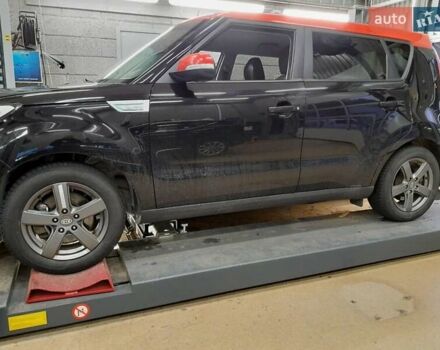 Черный Киа Soul EV, объемом двигателя 0 л и пробегом 158 тыс. км за 10750 $, фото 9 на Automoto.ua