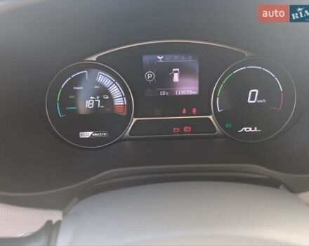Кіа Soul EV 2017 у Жовкві на Automoto.ua Чорний Кіа Soul EV, об'ємом двигуна 0 л та пробігом 114 тис. км за 10500 $, фото 3 на Automoto.ua