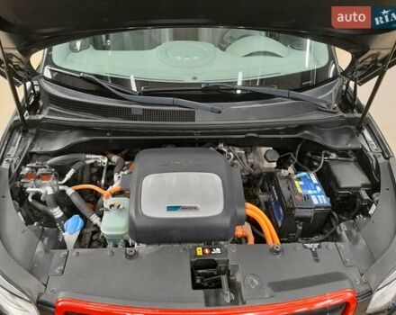 Черный Киа Soul EV, объемом двигателя 0 л и пробегом 158 тыс. км за 10750 $, фото 11 на Automoto.ua