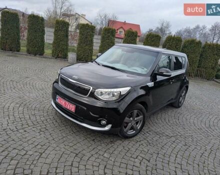 Черный Киа Soul EV, объемом двигателя 0 л и пробегом 115 тыс. км за 10000 $, фото 2 на Automoto.ua