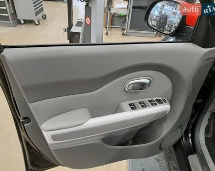 Черный Киа Soul EV, объемом двигателя 0 л и пробегом 158 тыс. км за 10750 $, фото 13 на Automoto.ua