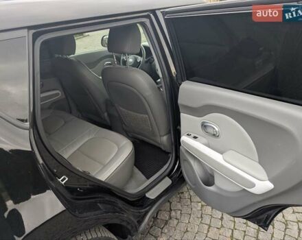 Черный Киа Soul EV, объемом двигателя 0 л и пробегом 115 тыс. км за 10000 $, фото 19 на Automoto.ua