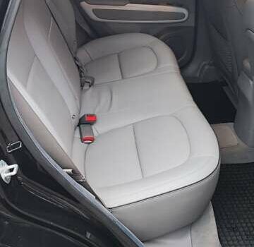 Чорний Кіа Soul EV, об'ємом двигуна 0 л та пробігом 102 тис. км за 11000 $, фото 22 на Automoto.ua