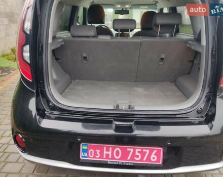 Черный Киа Soul EV, объемом двигателя 0 л и пробегом 79 тыс. км за 11500 $, фото 19 на Automoto.ua