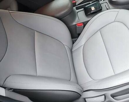 Чорний Кіа Soul EV, об'ємом двигуна 0 л та пробігом 102 тис. км за 11000 $, фото 19 на Automoto.ua