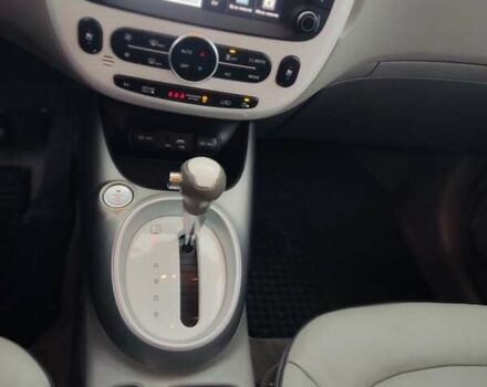 Черный Киа Soul EV, объемом двигателя 0 л и пробегом 79 тыс. км за 11500 $, фото 7 на Automoto.ua