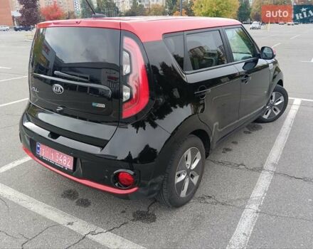 Черный Киа Soul EV, объемом двигателя 0 л и пробегом 153 тыс. км за 10800 $, фото 3 на Automoto.ua
