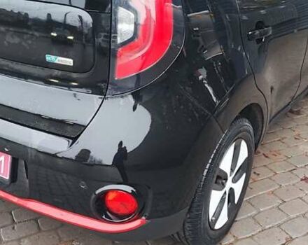 Чорний Кіа Soul EV, об'ємом двигуна 0 л та пробігом 102 тис. км за 11000 $, фото 12 на Automoto.ua