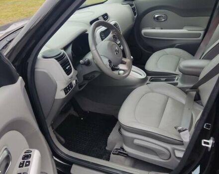 Черный Киа Soul EV, объемом двигателя 0 л и пробегом 79 тыс. км за 11500 $, фото 5 на Automoto.ua