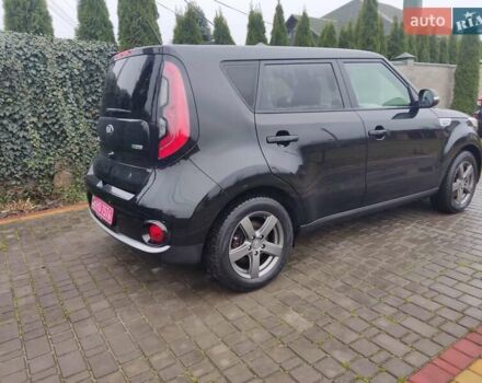 Черный Киа Soul EV, объемом двигателя 0 л и пробегом 79 тыс. км за 11500 $, фото 3 на Automoto.ua