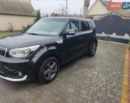 Черный Киа Soul EV, объемом двигателя 0 л и пробегом 79 тыс. км за 11500 $, фото 1 на Automoto.ua