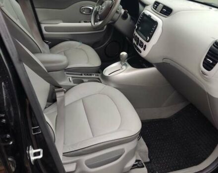 Черный Киа Soul EV, объемом двигателя 0 л и пробегом 79 тыс. км за 11500 $, фото 12 на Automoto.ua