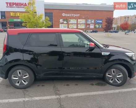 Черный Киа Soul EV, объемом двигателя 0 л и пробегом 153 тыс. км за 10800 $, фото 2 на Automoto.ua
