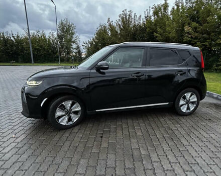 Киа Soul EV 2020 в Киеве на Automoto.ua Черный Киа Soul EV, объемом двигателя 0 л и пробегом 123 тыс. км за 18900 $, фото 14 на Automoto.ua